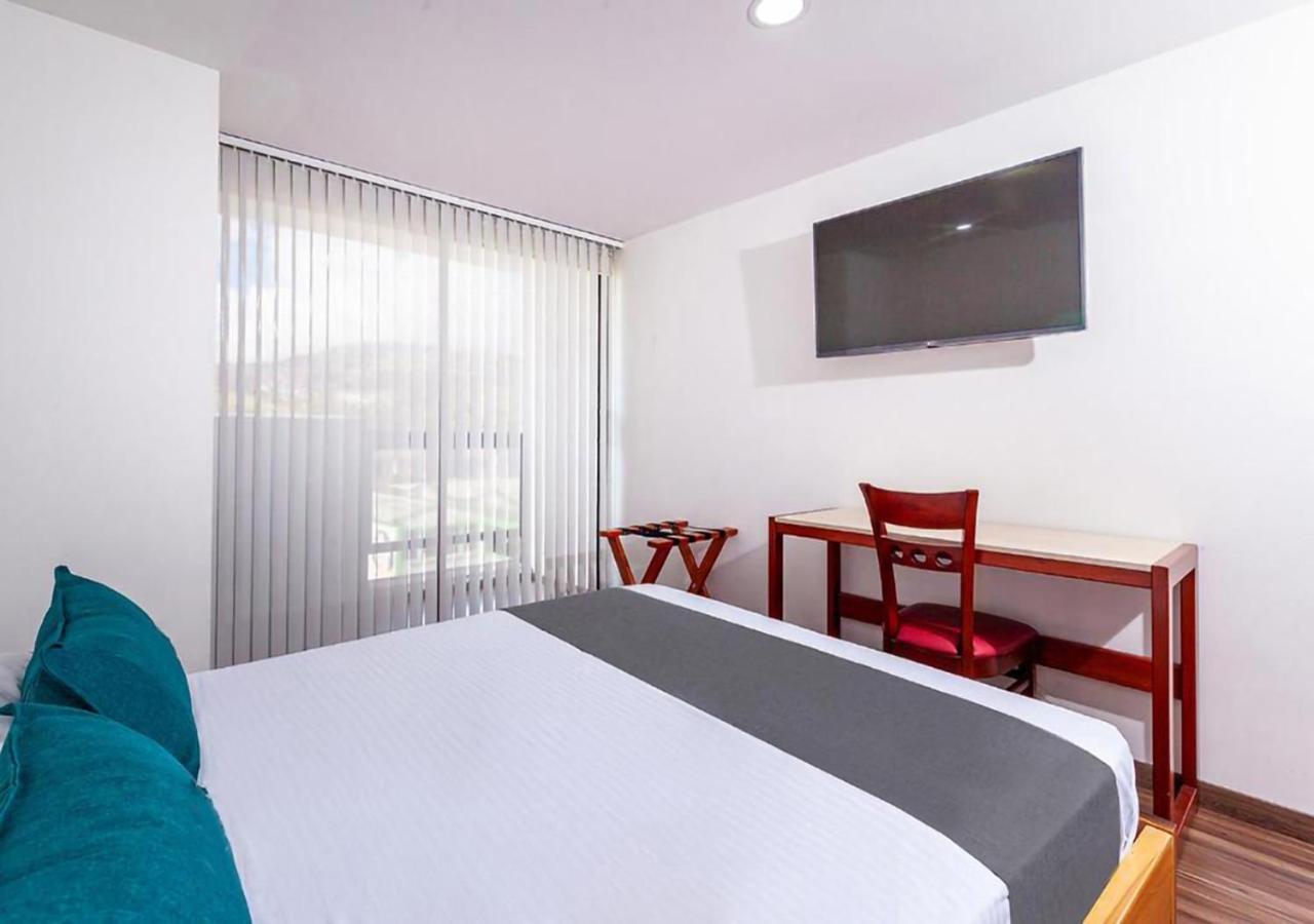 Hotel Basan Plaza Пасто Екстер'єр фото